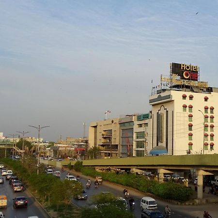 Hotel One Karachi Buitenkant foto